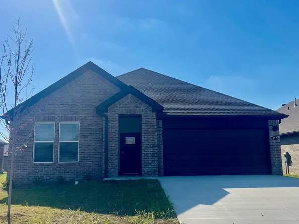 115 Molly Ln, Maumelle, AR 72113