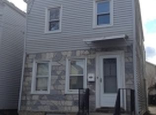 1016 Laura St, Elizabeth, NJ 07201