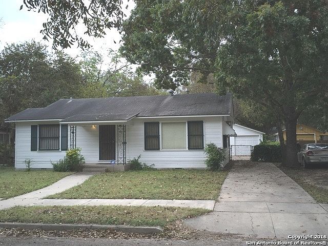 1st image of 320 E White