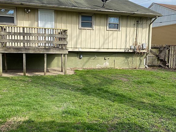 3rd image of 278 Clyde Ave