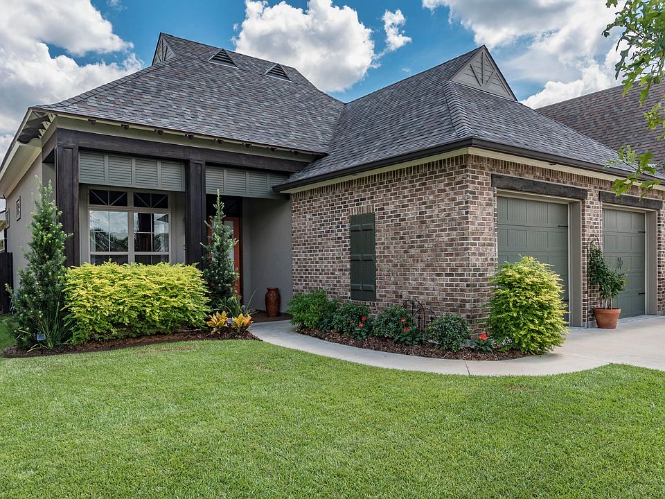 1st image of 300 Flora Springs Dr