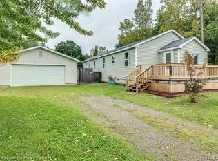 1803 Maple Rd, Smiths Creek, MI 48074