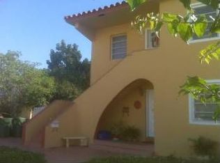 255 Beacom Blvd, Miami, FL 33135