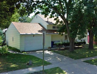 215 Auburn Dr SW, Cedar Rapids, IA, 52404