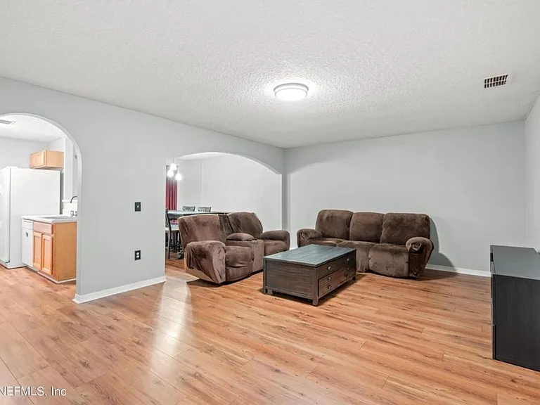 11565 Hickory Oak Dr — Photo 6