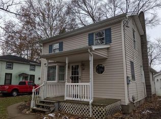 37 Garland St, Lyndonville, NY 14098