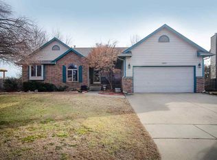 10907 W Harvest Ln, Wichita, KS 67212