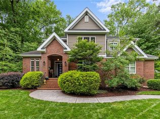 1363 Little Neck Rd, Virginia Beach, VA 23452