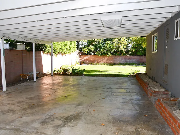 1210 E Oakmont Ave — Photo 42