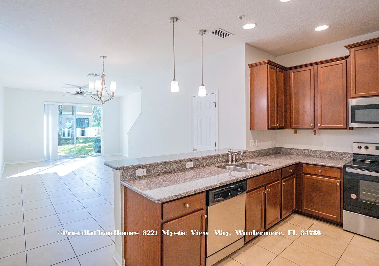 8221 Mystic View Way — Photo 4