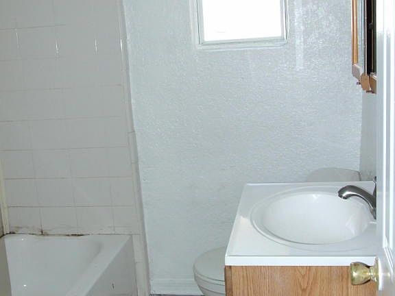 5th image of 1504 W 28th St