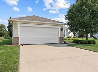 9099 Vernon Hl, North Ridgeville, OH 44039