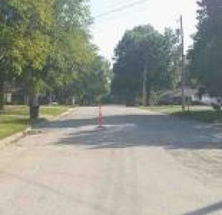 Exterior Neighborhood (street photo)