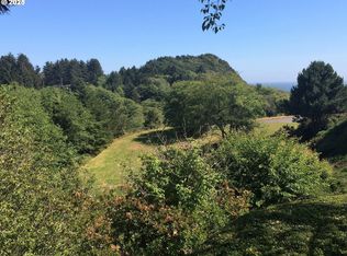 Ridgeway St, Brookings, OR 97415