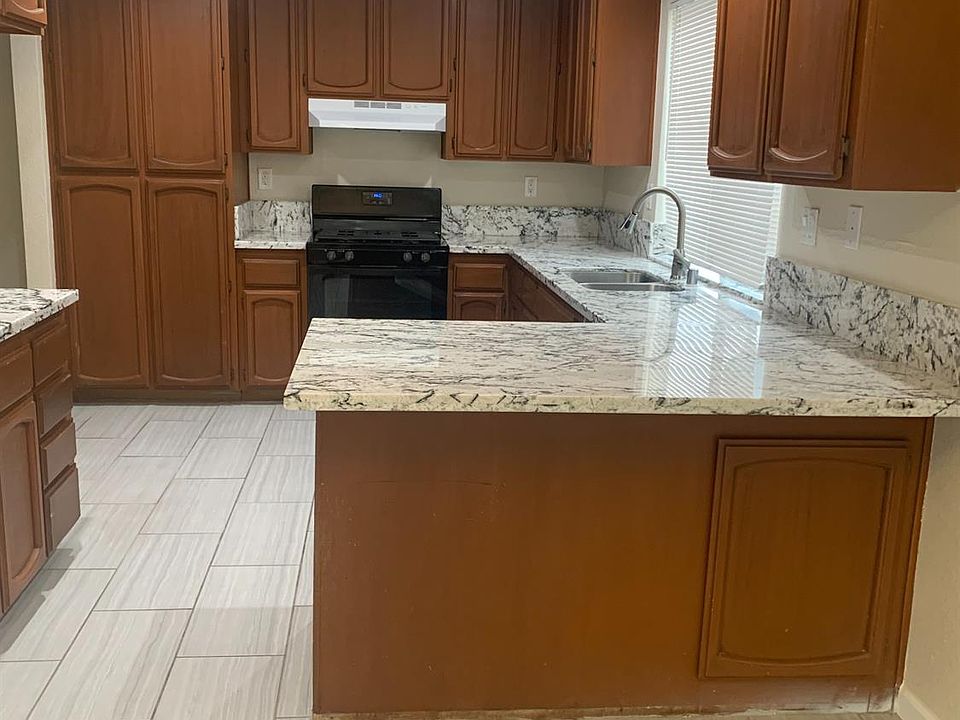 1st image of 8000 Brightside Ct