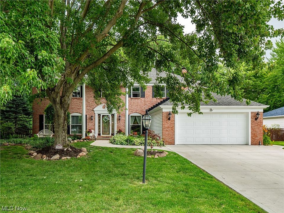 1st image of 20878 Burgandy Dr