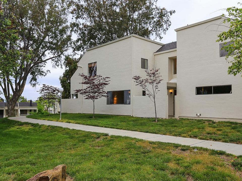 1st image of 1791 Flint Creek Way