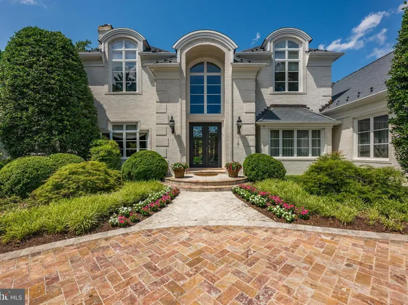 9204 Redwood Ave, Bethesda, MD 20817