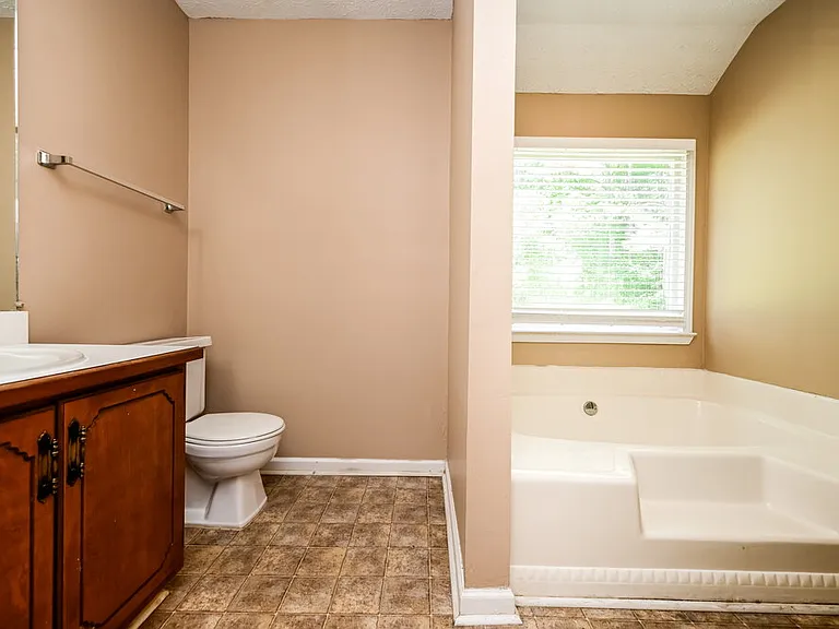 160 Willow Shoals Dr — Photo 13