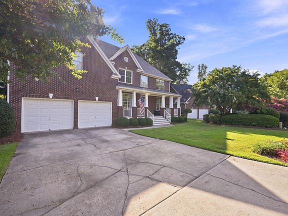 5th image of 4 Bamboo Grove Ct