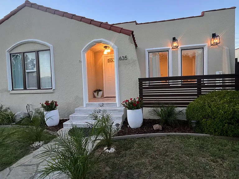 635 Arden Ave — Photo 4