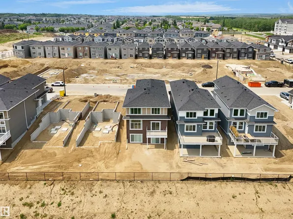 3319 Chickadee Dr NW, Edmonton, AB T5S 0K9