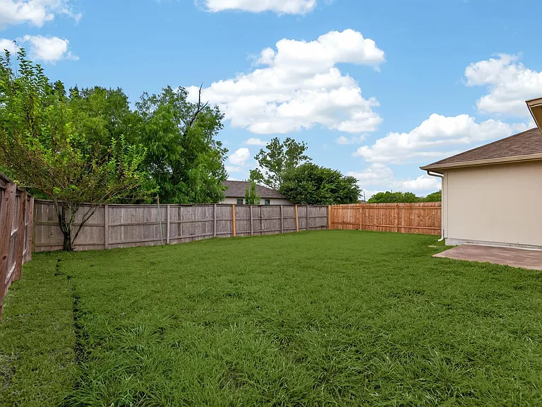 16517 Trevin Cv — Photo 26