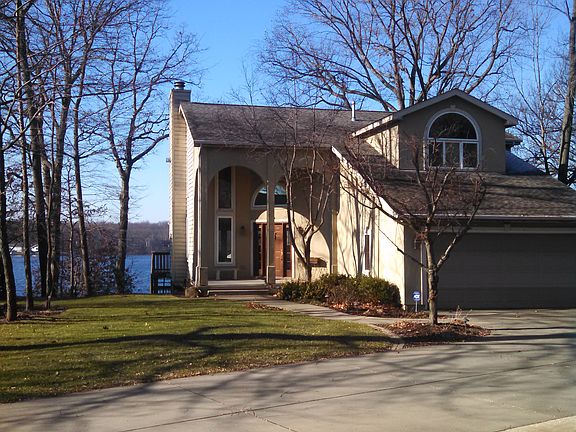 2nd image of 1805 Woodmere Dr