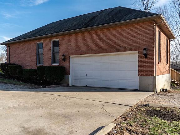 4th image of 114 Timberwood Dr