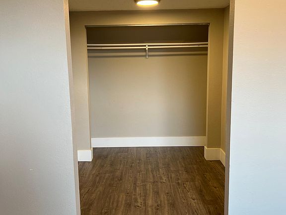5th image of 315 N G St APT 303