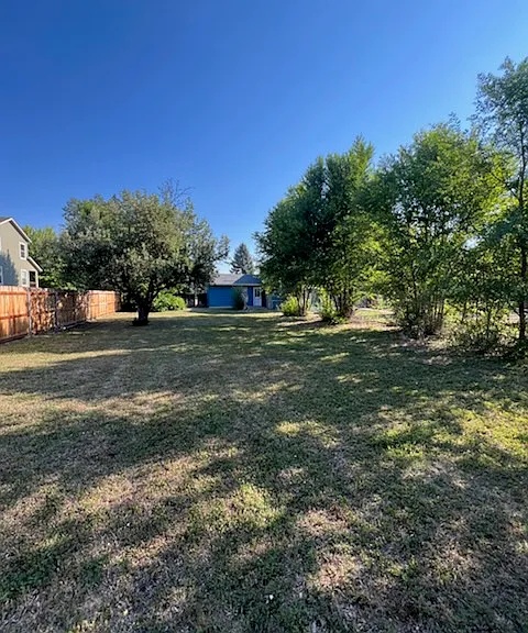 1544 Sherman Ave — Photo 14