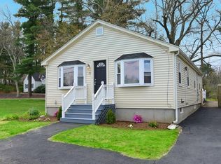 15 Leland Rd, Norfolk, MA 02056