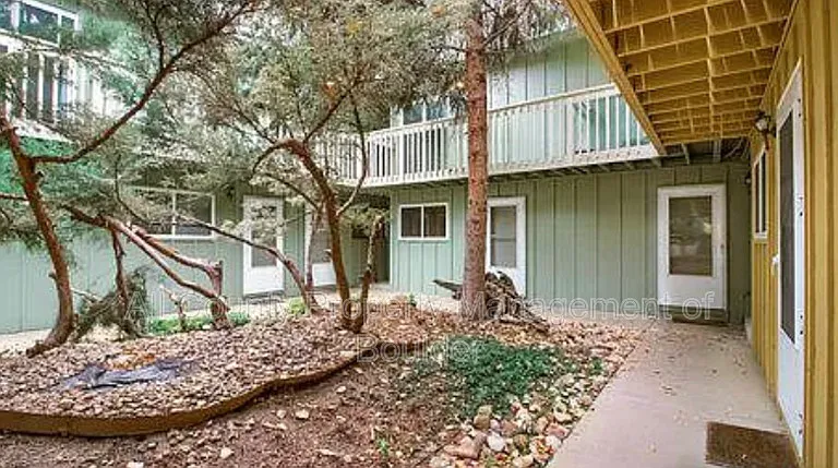 1615 Cottonwood Dr #13 — Photo 2