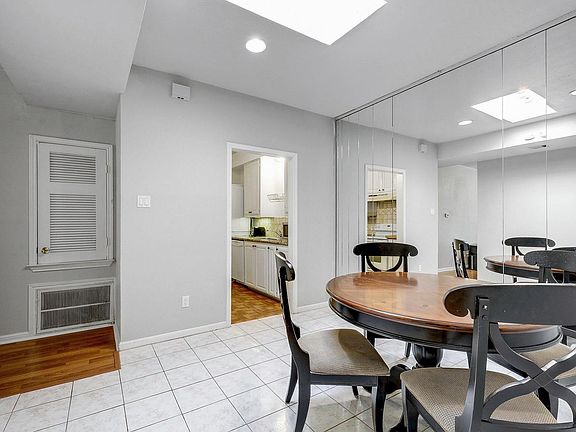 3rd image of 2529 Rio Grande St APT 12