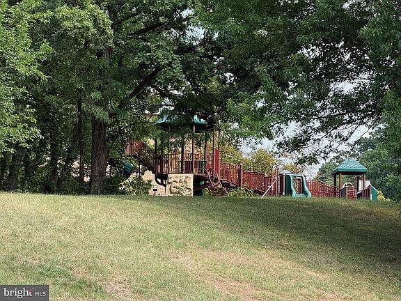 4th image of 7523 Riverdale Rd APT 1994