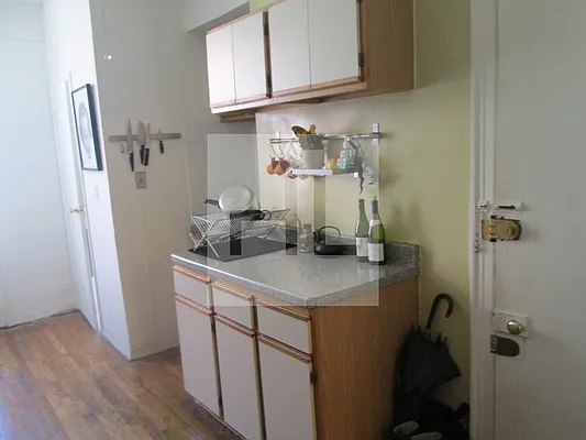 Rented by Highline Residential | media 39