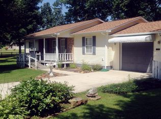 1051 Pine Ridge Ln, Clarkrange, TN 38553