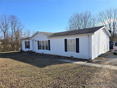 436 W Water Tower Road, Salem, IN, 47167