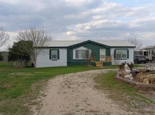 840 Tower Rd, Lockhart, TX 78644