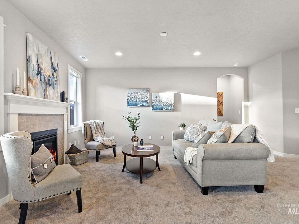 2nd image of 1291 Hayhook Street Block Lot 12-3