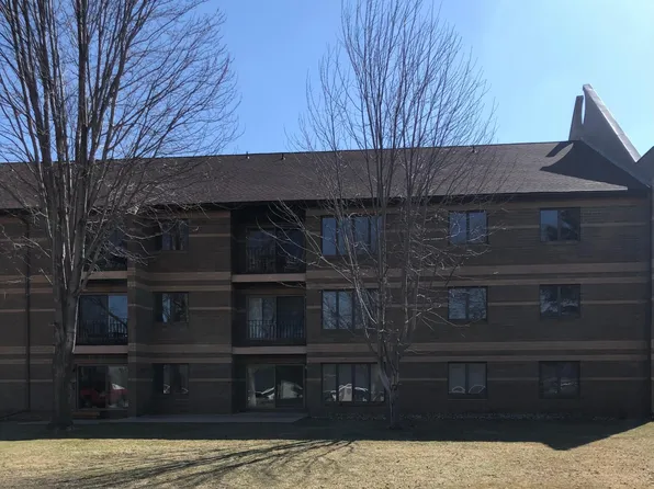 1801 Becker Ave SE APT 202, Willmar, MN 56201