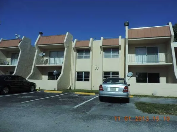 13962 SW 90th Ave #109, Miami, FL 33176