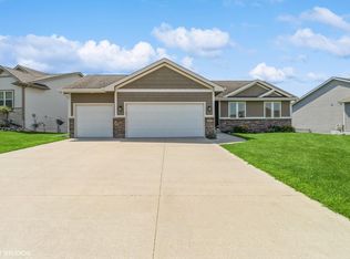 207 NE Georgetown Blvd, Ankeny, IA 50021