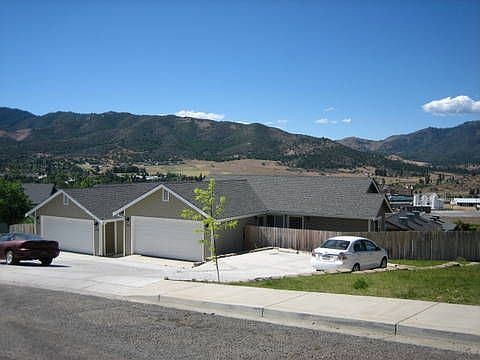 1st image of 868 Sierra Vista Way