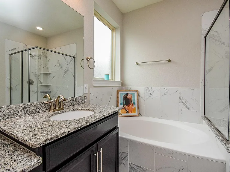 24918 Meadowthorn Crest Ln — Photo 24