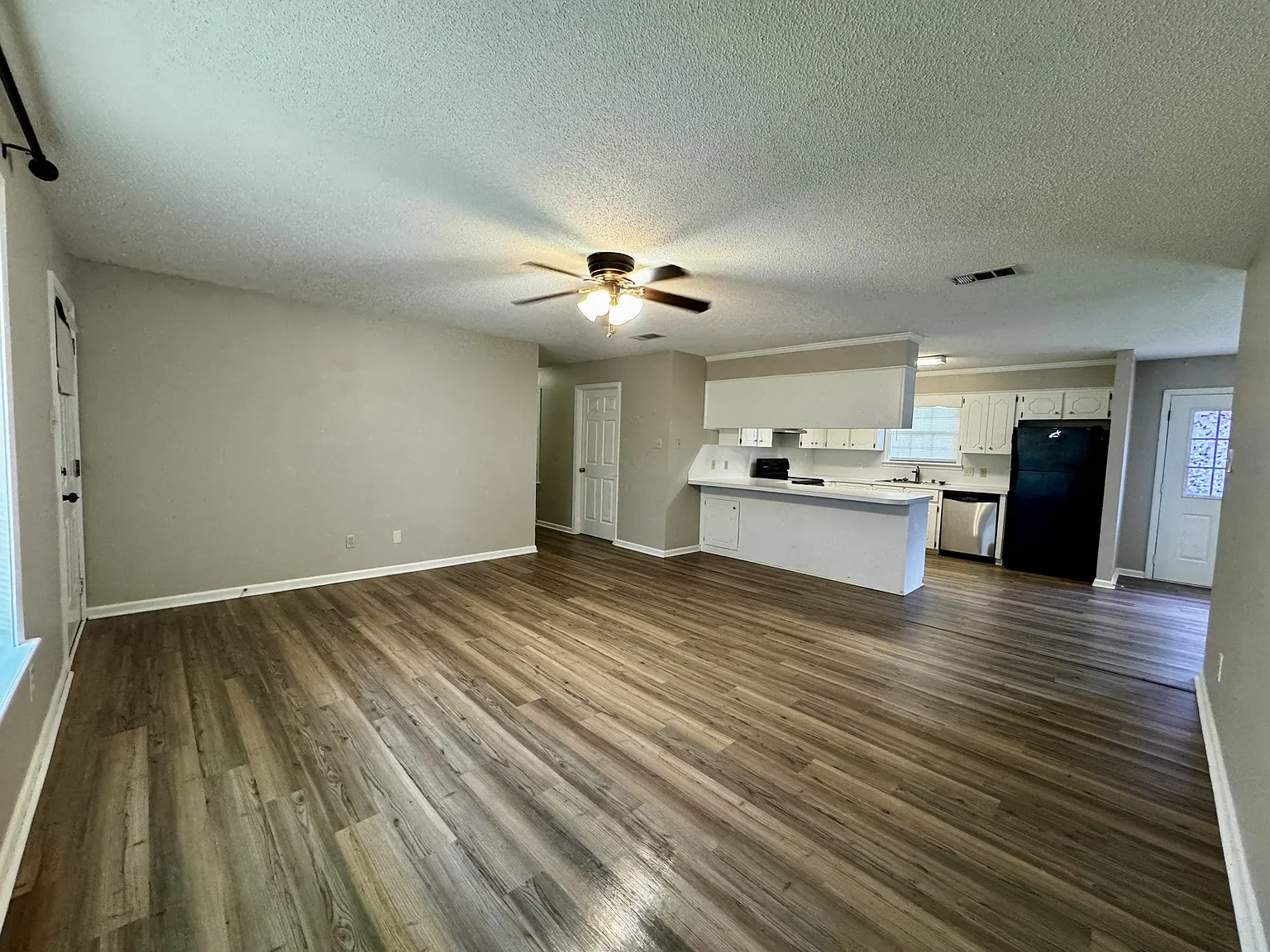 26 Alexis Drive - 1 — Photo 3