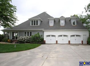 11700 Secretariat Dr, Walton, NE 68461