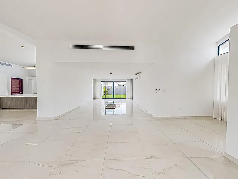 902 Sabanera — Photo 8