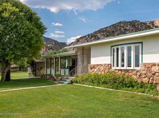 448 Ingersoll Ln, Silt, CO 81652