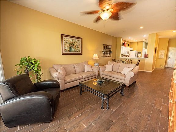 5th image of 384 Enclave Dr Unit 384